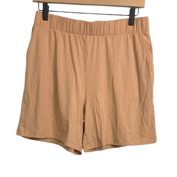 NWT SKIN WORLDWIDE LUXURY LOUNGEWEAR PIJAMA SHORT IN COCONUT ALMOND. Size 2 Med - Picture 1 of 6